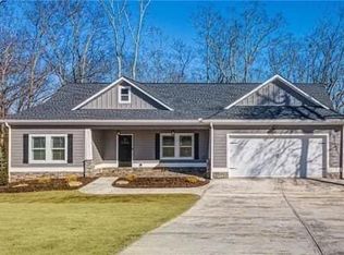 579 Hawkins Rdg, Jasper, GA 30143