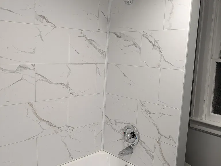 Lovely tub surround.