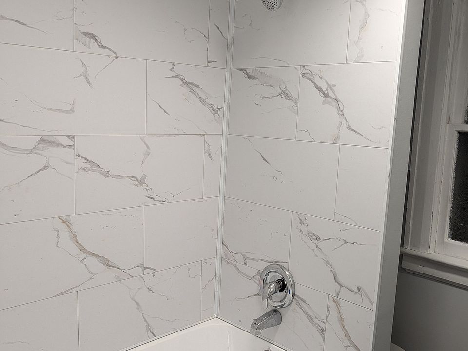 Lovely tub surround.