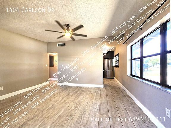 4th image of 1404 Carlson Dr