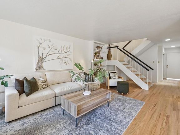 5th image of 18 Tollridge Ct
