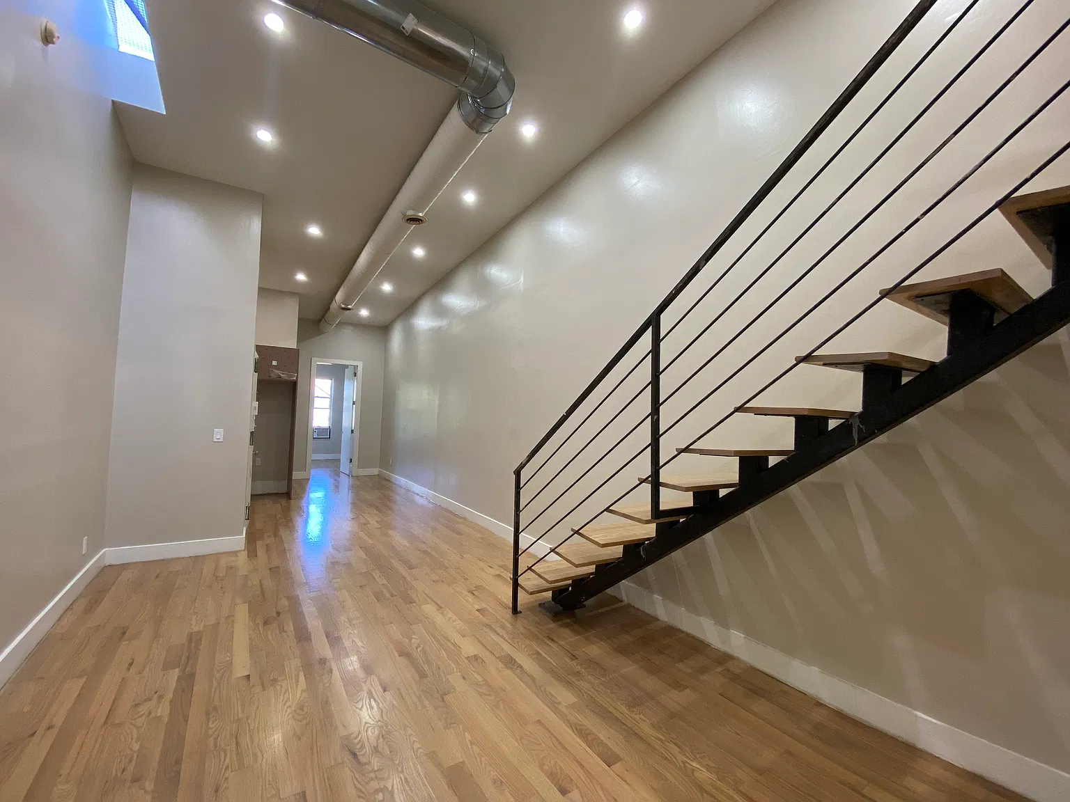 163 Harman Street — Photo 2
