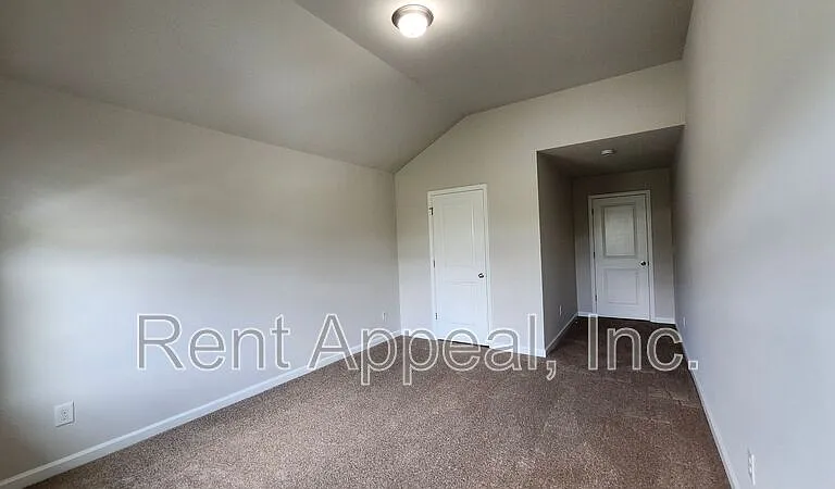 3523 Woodshade Dr — Photo 16