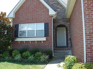 2136 Gold Valley Dr, Murfreesboro, TN 37130