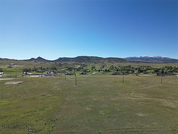 5th image of Rachel Ave