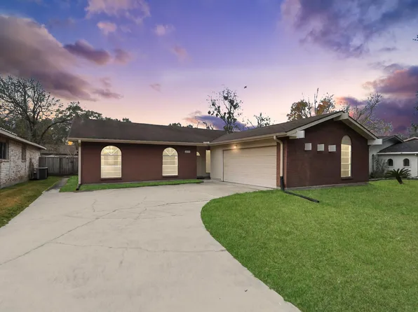 2223 Fairgreen Dr, Missouri City, TX 77489