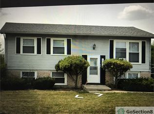 17212 Peach Grove Ln, Hazel Crest, IL 60429