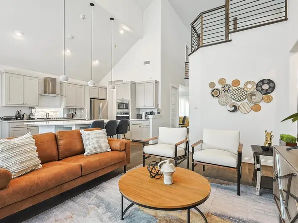 2346 Perdue Ave, Irving, TX