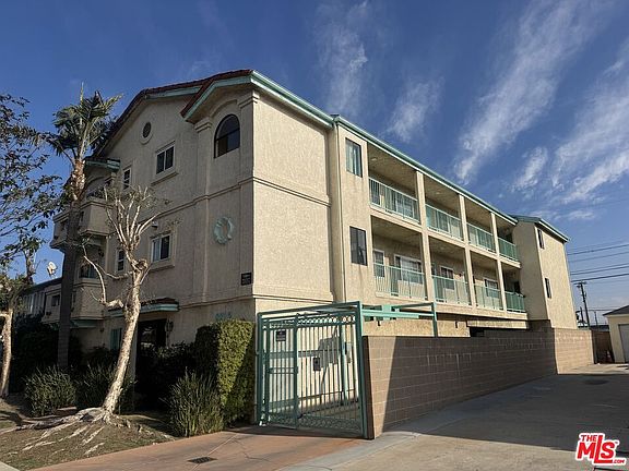 5th image of 8812 Reading Ave