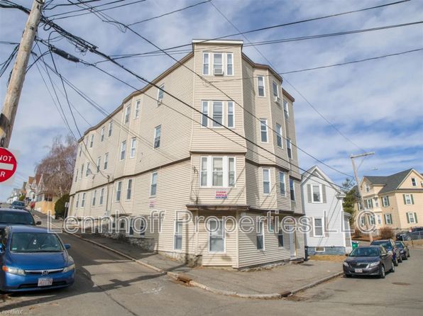 82 Gershom Ave APT 4