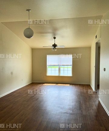 2nd image of 6032 Center Rd
