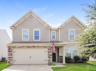 7204 Pitzer Dr, Charlotte, NC 28269