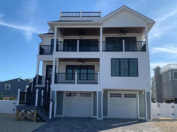 3 Olsen Ave, Harvey Cedars, NJ 08008