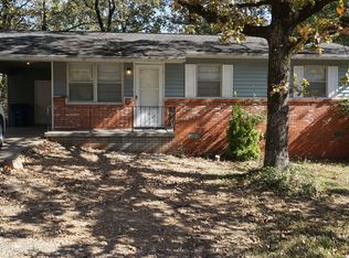 77 Somerset Dr, North Little Rock, AR 72118