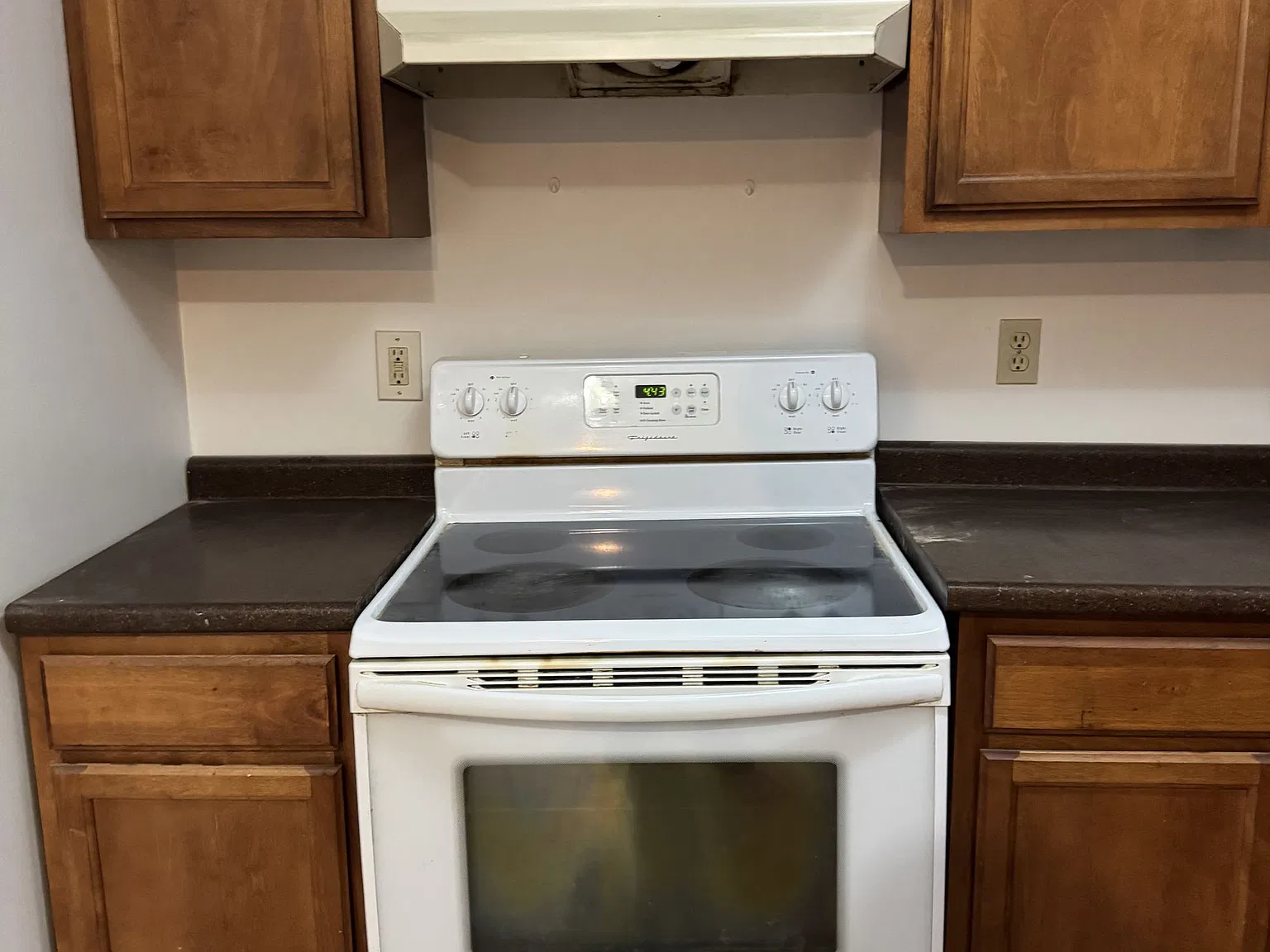 2 bed, 1.5 bath, 635 sqft, $1,800 — Photo 4