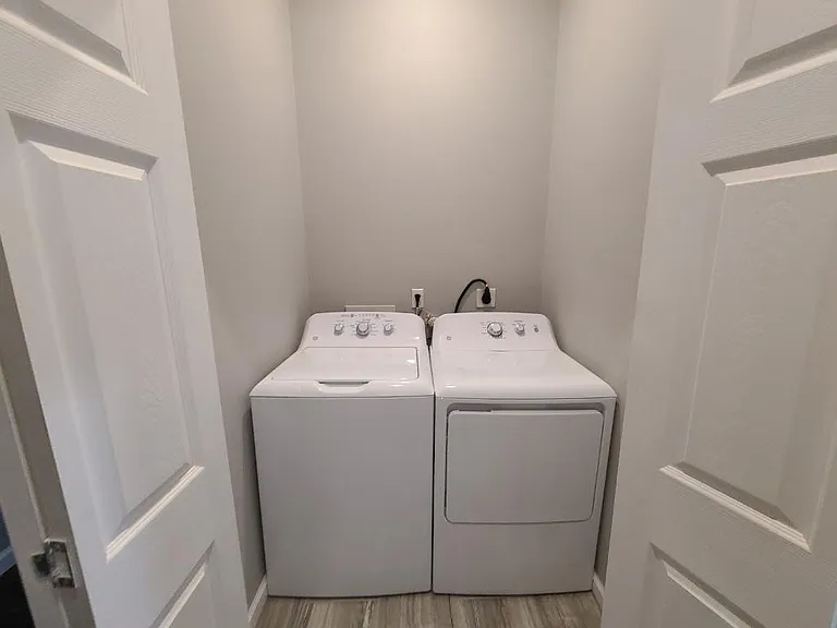 228 Lotus St #201 — Photo 7