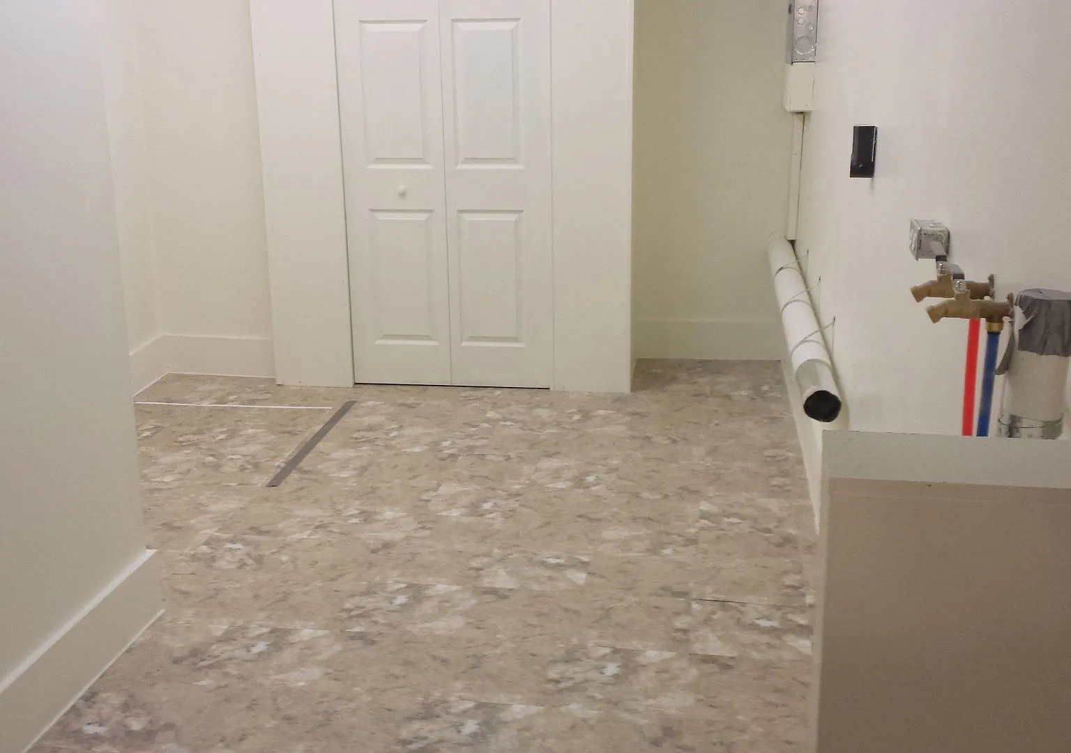 Recently Renovated 2 Bedroom Home For Rent - Walking Distance from Downtown Goshen — Photo 3