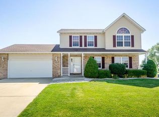 904 Victoria Ln, O Fallon, IL 62269