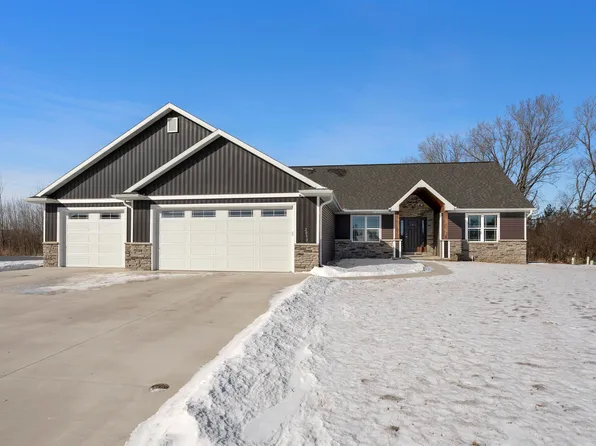 2090 W Sugar Ct, Appleton, WI 54913