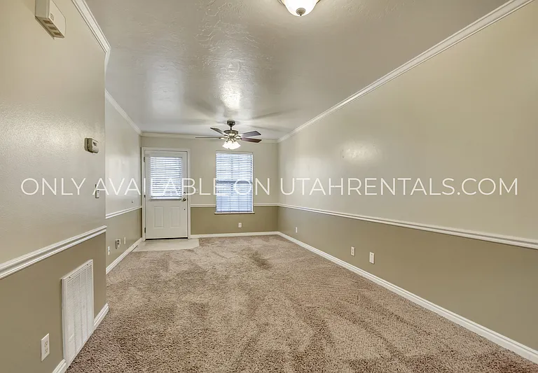909 N 500 W #3 — Photo 3