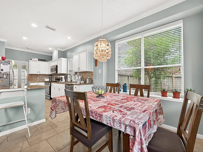 2910 Barton Meadow Ln — Photo 21