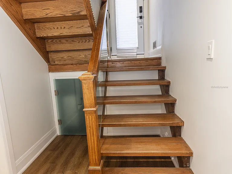 60 Belvedere Dr — Photo 39