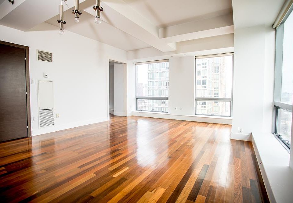 1st image of 150 Myrtle Ave APT 2501