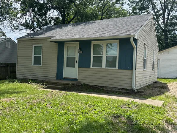 2005 SE Illinois Ave, Topeka, KS 66607