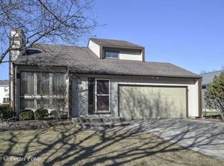 610 N Airlite St, Elgin, IL