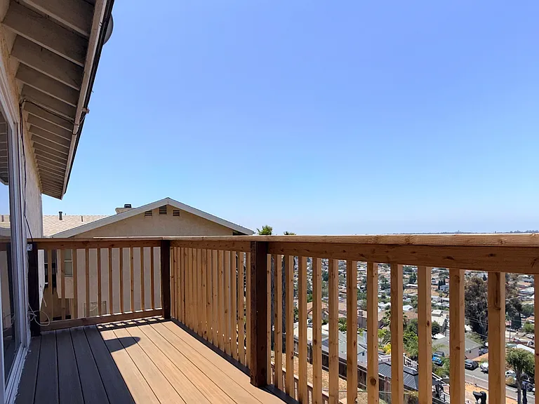 Upstairs balcony