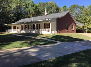 121 County Road 4131, Atlanta, TX 75551