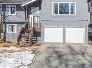17617 Kiloana Ct, Eagle River, AK 99577