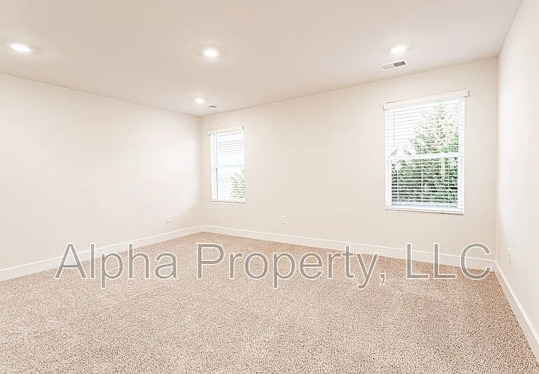 212 Round Back Way — Photo 19