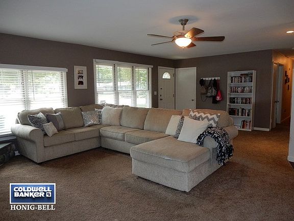 5th image of 24024 W Hillcrest Dr