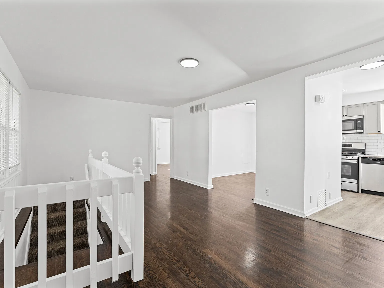 2403 Northeast Shady Lane Drive - 1 — Photo 4