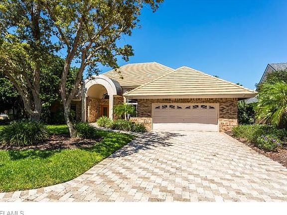 2nd image of 713 Pitch Apple Ln