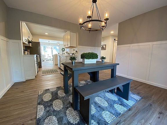 4th image of 905 Spicers Ln #2406H