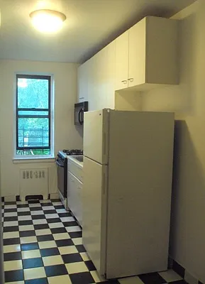 Rented by Goldfarb Properties | media 6