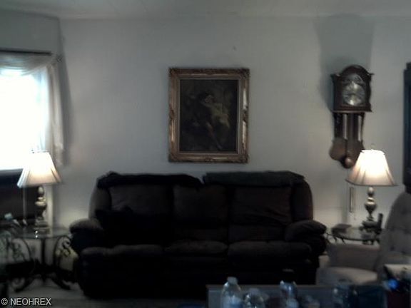 3rd image of 428 Bonnie Brae Ave NE
