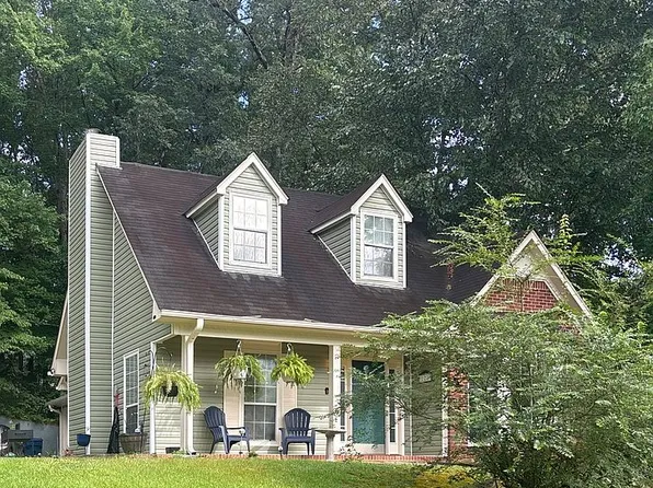 125 Carriage Dr, Maylene, AL 35114