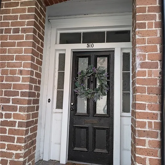 510 E State St — Photo 3
