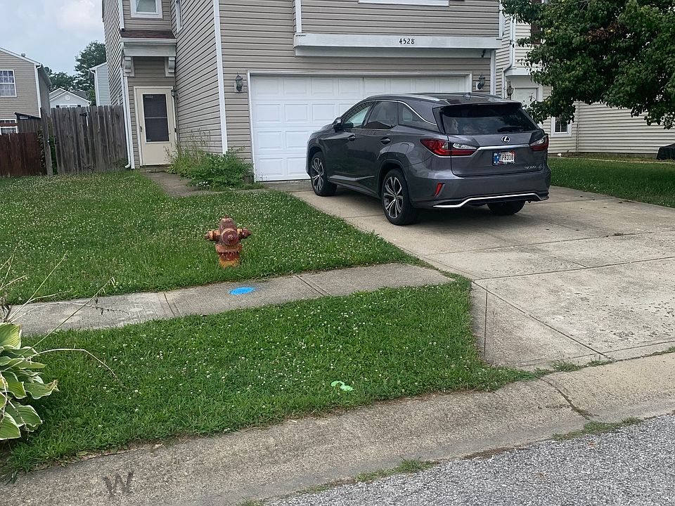 2nd image of 4528 Connaught East Dr