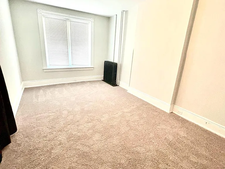 525 N 8th St #1 — Photo 3