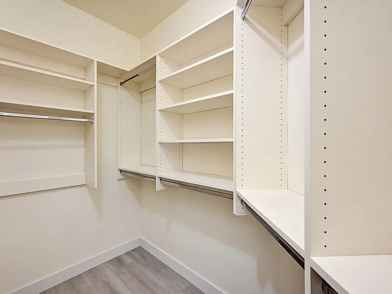6182 Tillman Crest Ave — Photo 12