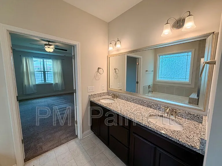 628 Colston Ln — Photo 15