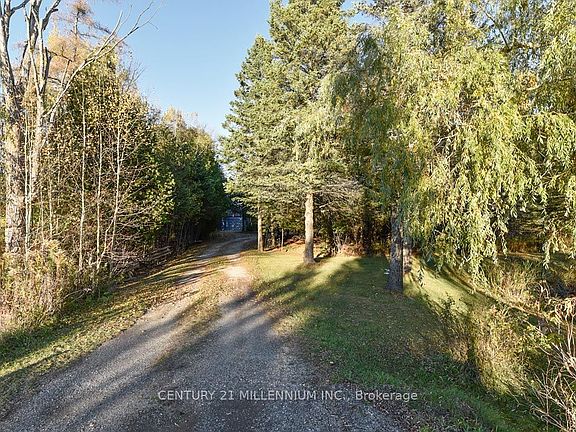 2nd image of 18599 Horseshoe Hill Rd