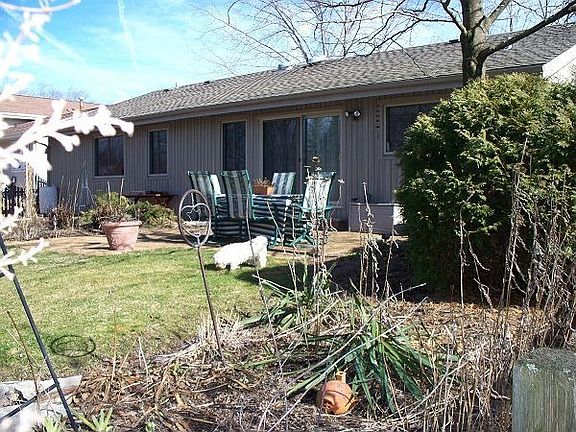 Backyard sideview