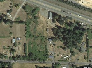 2435 Cascade Dr, Lebanon, OR 97355