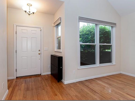 5th image of 3725 Millikin Ct