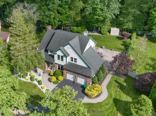 18 Oakland Rd, Old Bridge, NJ 08857